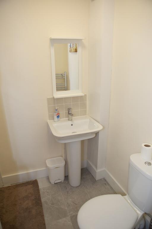 Bristol Serviced Lets - 152/154 Bath Road Exterior foto